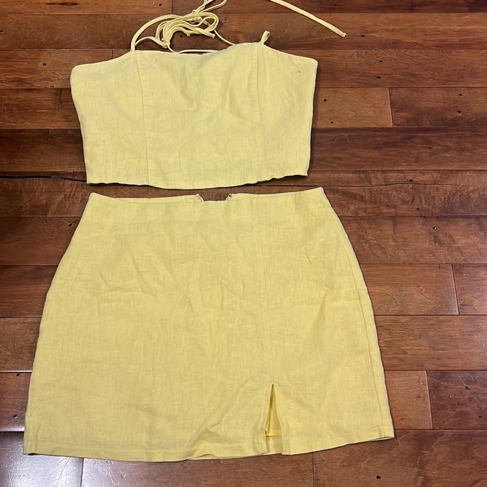 Forever 21 yellow set